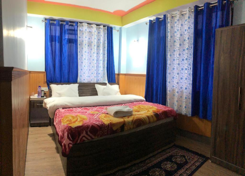 Tseten'S Inn Lacsung Kültér fotó